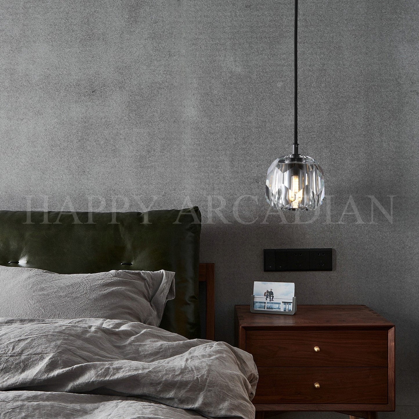 Bola De Crystal Ball Pendant Lighting (Cord)